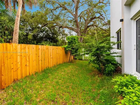 2107 SW 18th Avenue Fort Lauderdale FL 33315