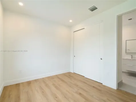 2107 SW 18th Avenue Fort Lauderdale FL 33315