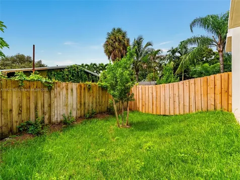 2107 SW 18th Avenue Fort Lauderdale FL 33315