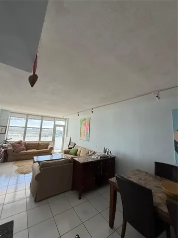 7441 Wayne Avenue Miami Beach FL 33141