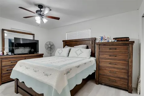 11812 SW 207th Street Miami FL 33177