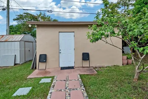 11812 SW 207th Street Miami FL 33177
