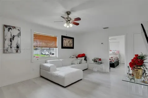 11812 SW 207th Street Miami FL 33177