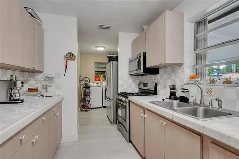 11812 SW 207th Street Miami FL 33177