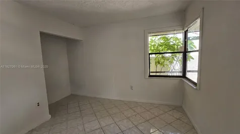 1105 San Remo Circle Homestead FL 33035