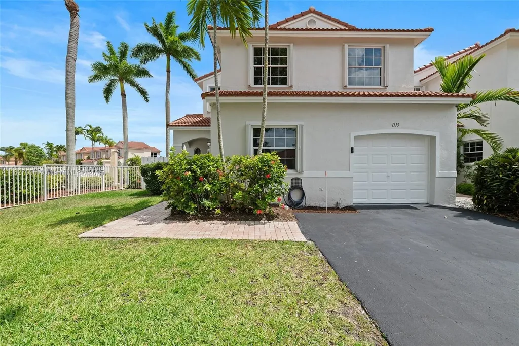 1115 SW 180th Terrace Pembroke Pines FL 33029
