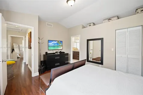 1115 SW 180th Terrace Pembroke Pines FL 33029
