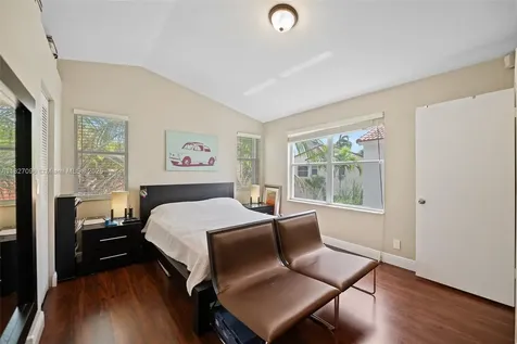 1115 SW 180th Terrace Pembroke Pines FL 33029