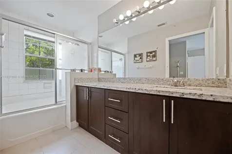 1115 SW 180th Terrace Pembroke Pines FL 33029
