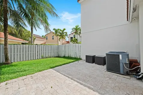 1115 SW 180th Terrace Pembroke Pines FL 33029