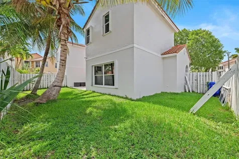 1115 SW 180th Terrace Pembroke Pines FL 33029