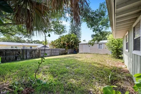 6015 Raintree Fort Pierce FL 34982