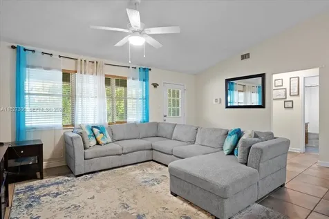 6015 Raintree Fort Pierce FL 34982