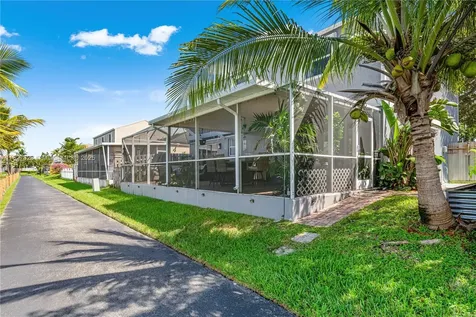 9891 SW 221st Terrace Cutler Bay FL 33190