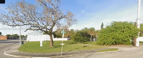 5807 NW 17th Avenue Miami FL 33142