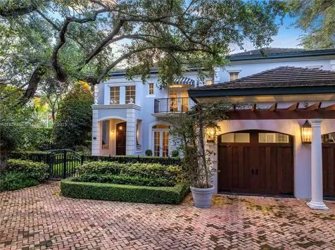 1171 Tiara Court Coral Gables FL 33134