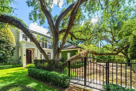 1171 Tiara Court Coral Gables FL 33134