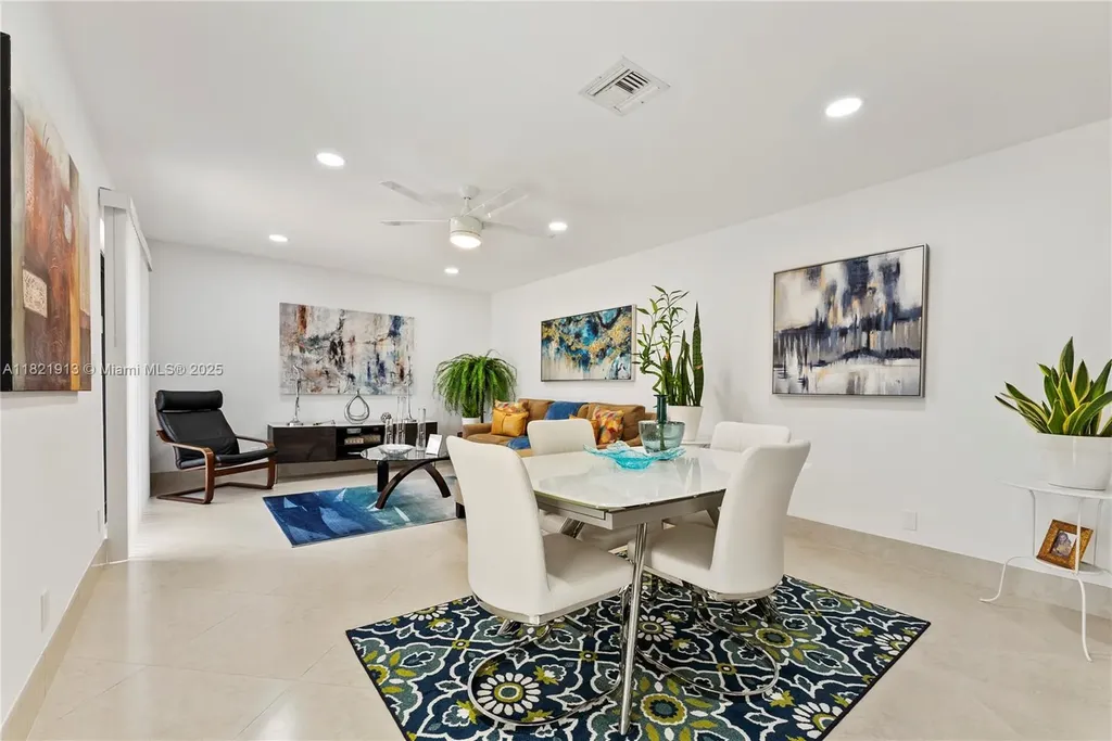 2571 NW 99th Avenue Coral Springs FL 33065