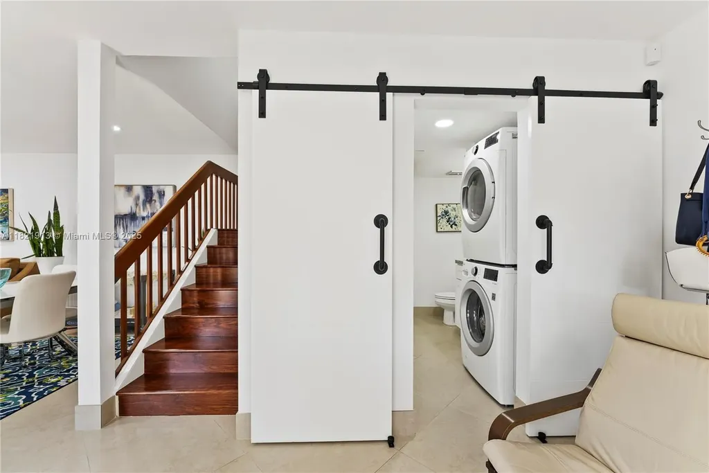 2571 NW 99th Avenue Coral Springs FL 33065