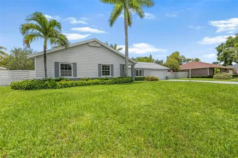 14821 SW 148th Street Circle Miami FL 33196