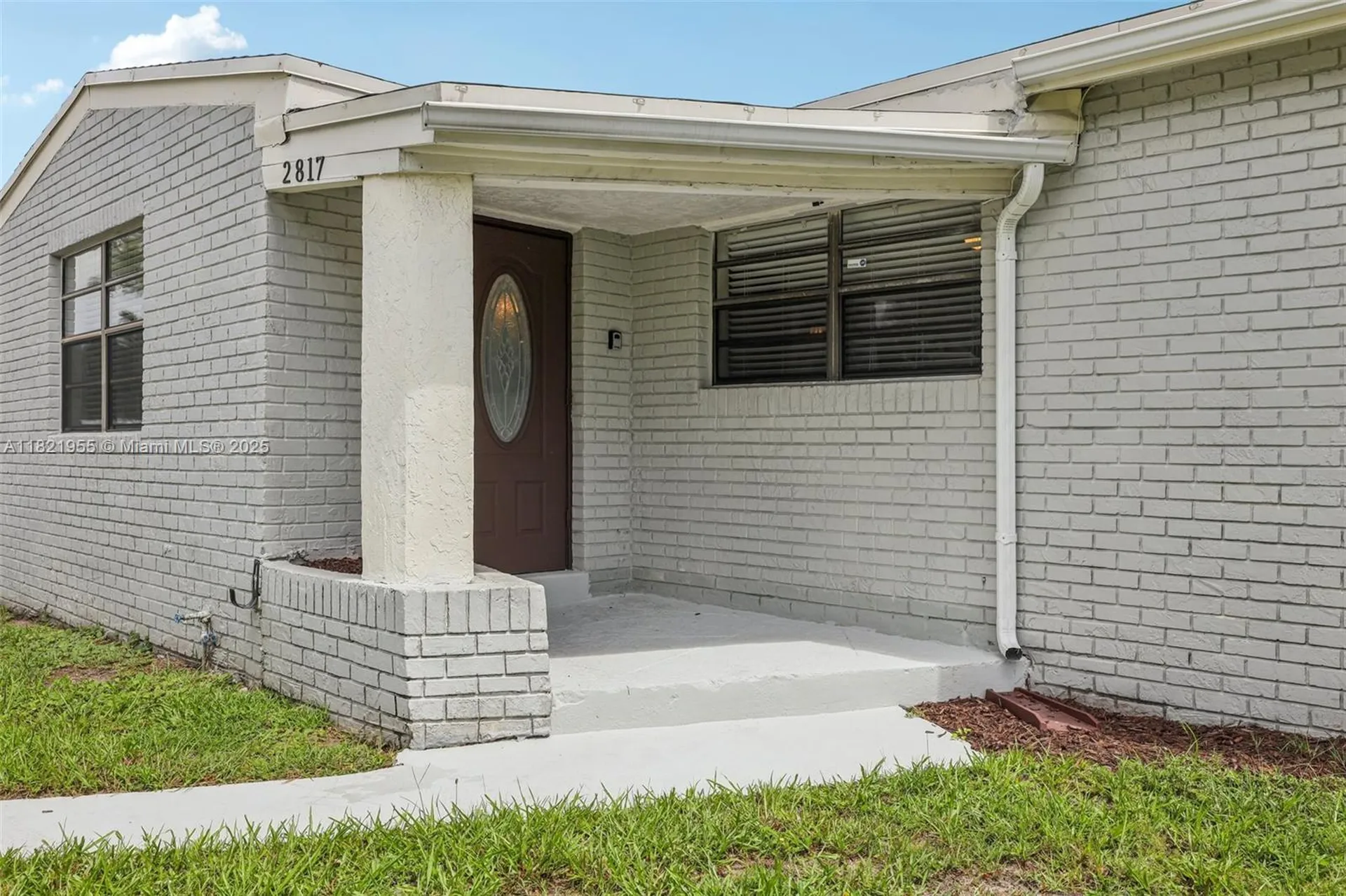 2817 SW 8th Street Fort Lauderdale FL 33312