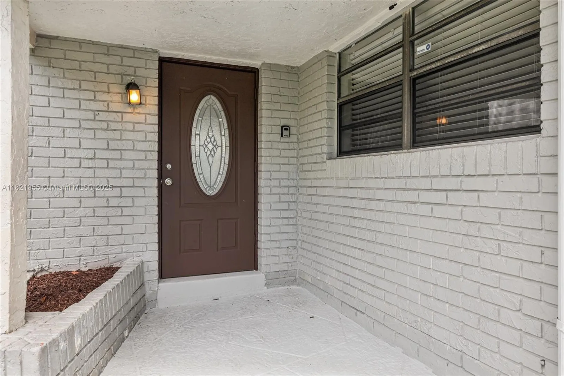 2817 SW 8th Street Fort Lauderdale FL 33312