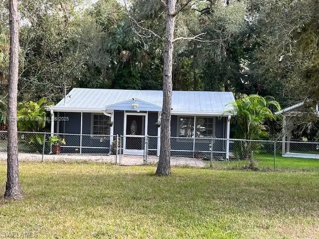 Fort Myers FL 33905