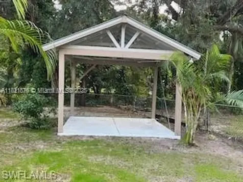 Fort Myers FL 33905