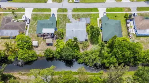 886 Camellia Drive Royal Palm Beach FL 33411