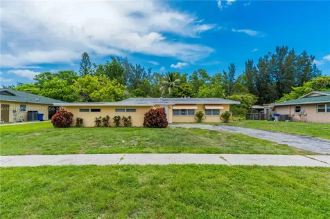 886 Camellia Drive Royal Palm Beach FL 33411