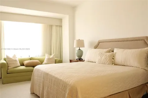 201 Crandon Boulevard Key Biscayne FL 33149