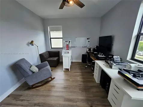 3238 W 96th Place Hialeah FL 33018