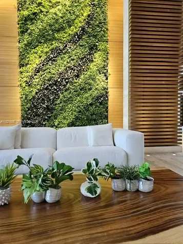 16385 Biscayne Boulevard North Miami Beach FL 33160