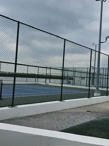 16385 Biscayne Boulevard North Miami Beach FL 33160