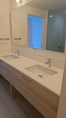 16385 Biscayne Boulevard North Miami Beach FL 33160