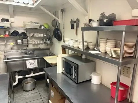 7269 NW 36th Street Miami FL 33166