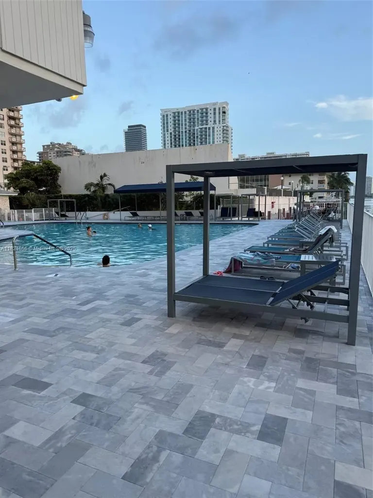 1833 S Ocean Drive Hallandale Beach FL 33009