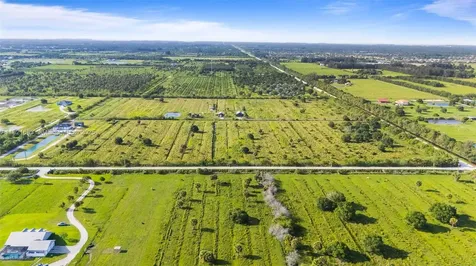 21ST Street SW & 58th Avenue Vero Beach FL 32968