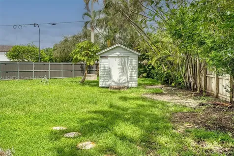 18033 SW 137th Court Miami FL 33177