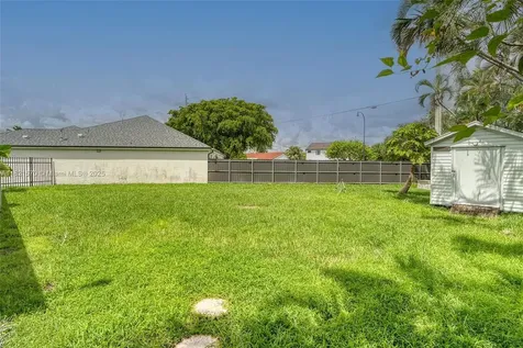 18033 SW 137th Court Miami FL 33177