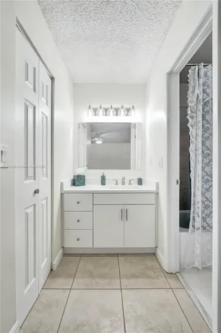 5128 SW 121st Avenue Cooper City FL 33330