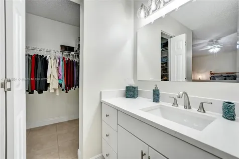 5128 SW 121st Avenue Cooper City FL 33330