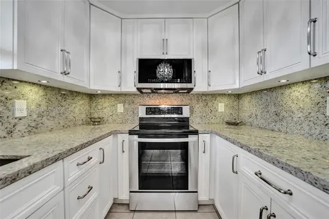 5128 SW 121st Avenue Cooper City FL 33330