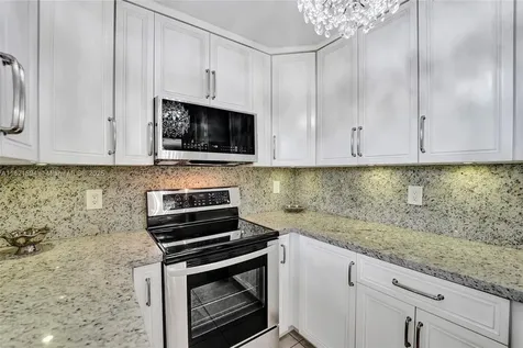 5128 SW 121st Avenue Cooper City FL 33330