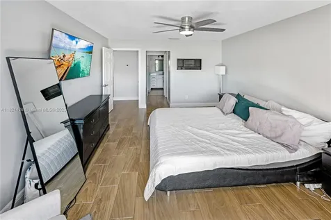 894 NE Sandalwood Place Jensen Beach FL 34957