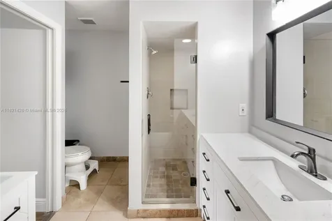 894 NE Sandalwood Place Jensen Beach FL 34957