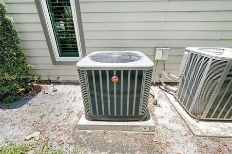 894 NE Sandalwood Place Jensen Beach FL 34957