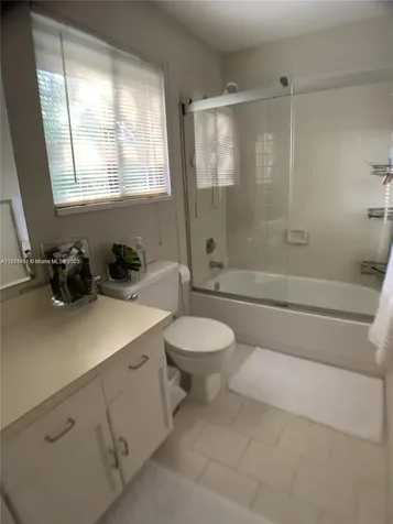 11832 SW 79th Terrace Miami FL 33183