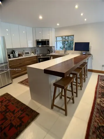 11832 SW 79th Terrace Miami FL 33183