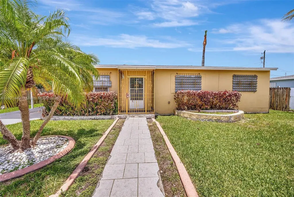 18765 SW 316th Terrace Homestead FL 33030
